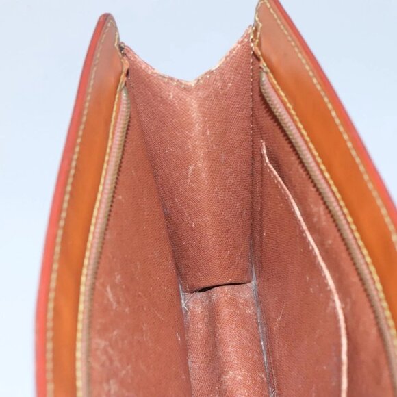 LOUIS VUITTON Epi Pochette Homme Clutch Bag Zipangu Gold M52528 LV Auth 116908 - Picture 15 of 16